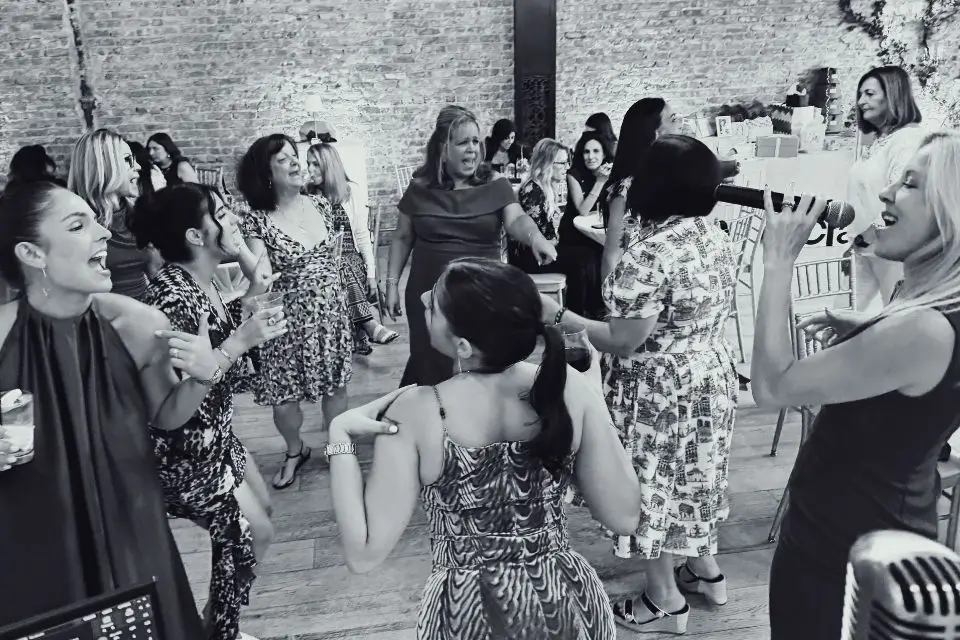 Live singer entertaining guests at a bridal shower party in New Jersey